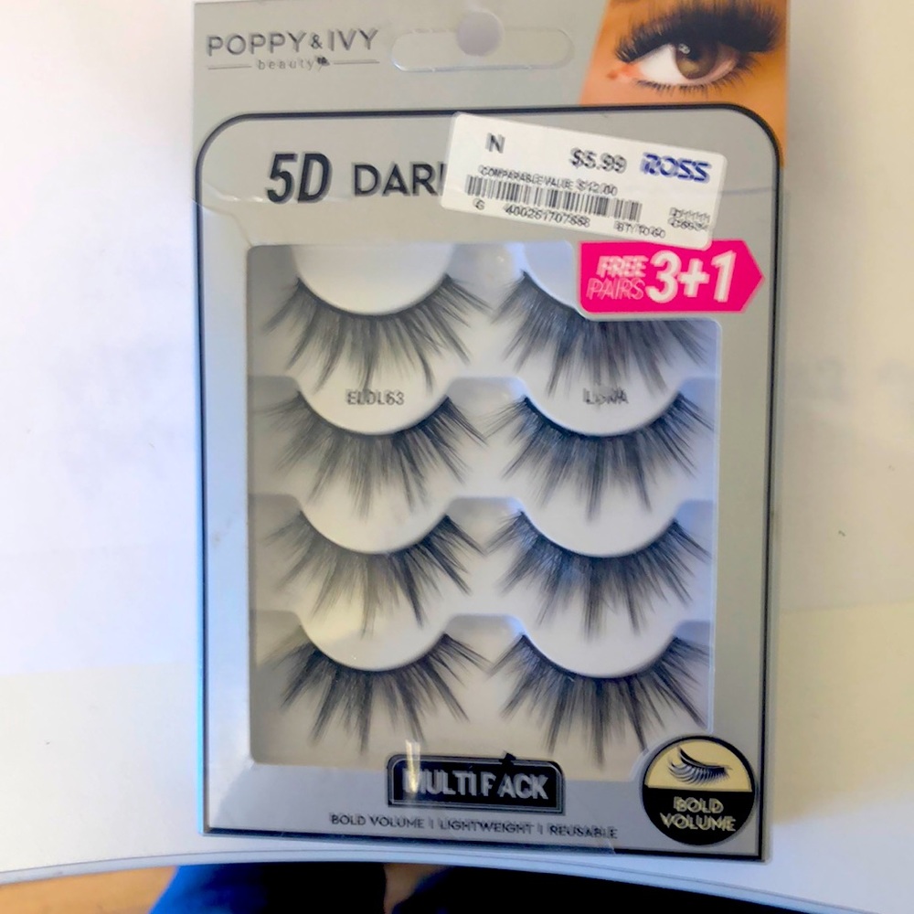 Poppy & Ivy Beauty 5D bold volume Fake Eyelashes 4 Pairs